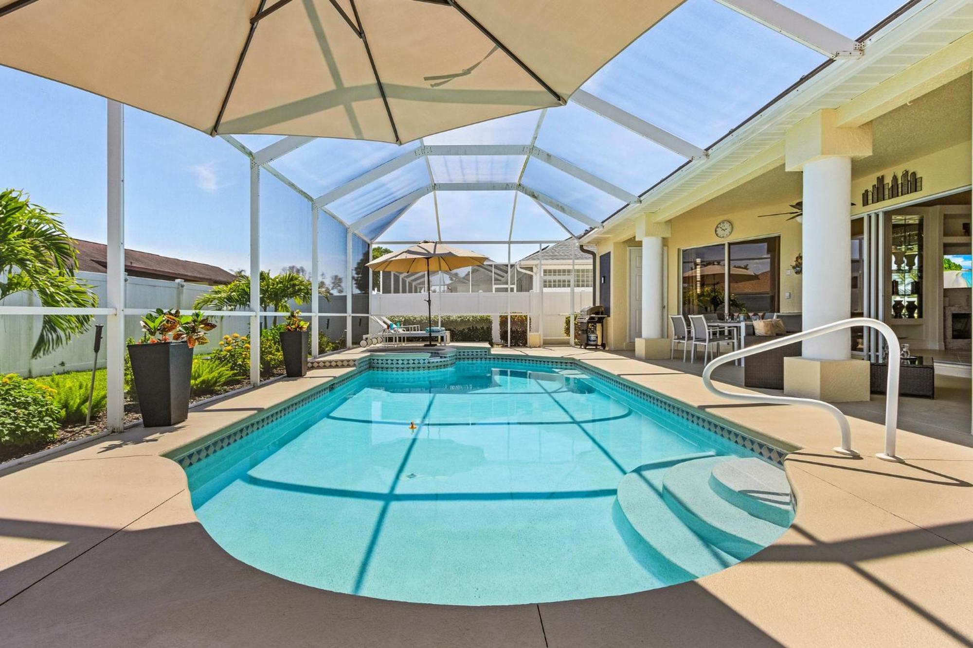 Villa-Haze, Lots Of Privacy, Solar & Electric Heated Pool And Spa Cape Coral Exterior foto